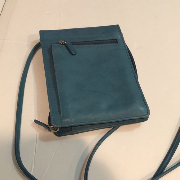 Genuine Leather RFD blocking crossbody purse - Picture 4 of 13